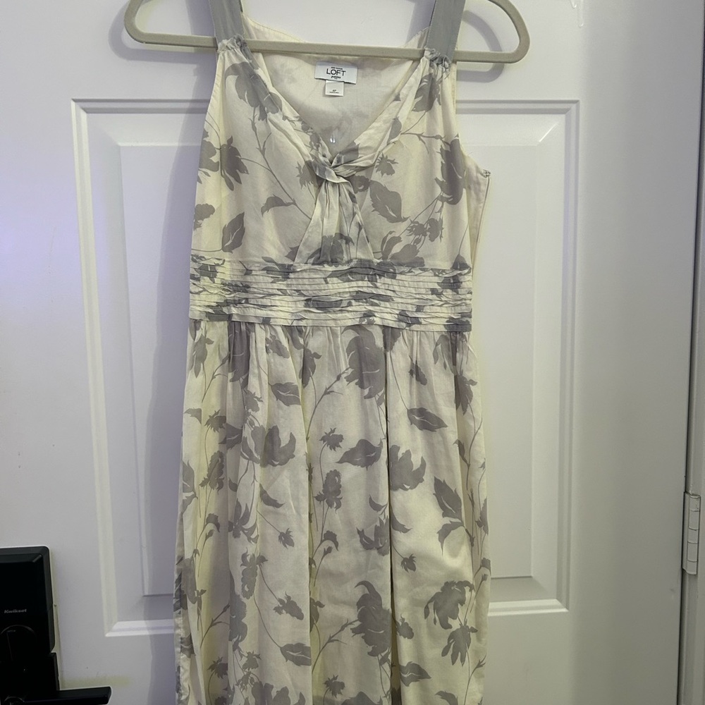 Loft dress. EUC.